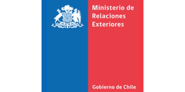 Mesa redonda “Chile: Laboratorio abierto al mundo”
